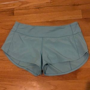 Lululemon 2.5 shorts